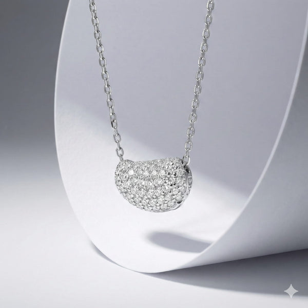 Silver necklace with a pendant